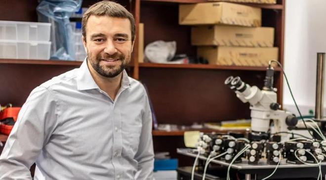 端新芯片让它自己会学习既省电又安全麻将胡了试玩智能设备不用传数据到云(图5)